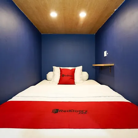 Reddoorz Hostel Near Malang Train Station 3-3